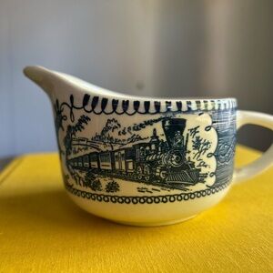 YvesVintage Train Design Creamer